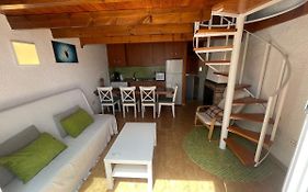 Playa Del Sol, 1 Dormitorio Frente Al Mar, By Bookindenia